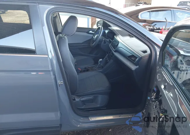 3VVEX7B2XRM020437: 44192330