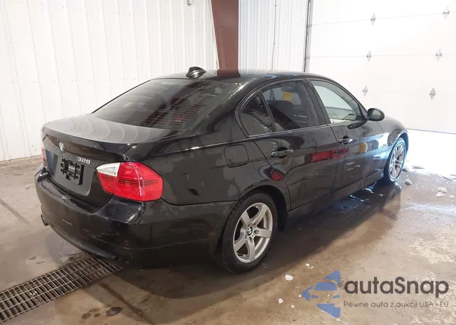 WBAVC735X8A236445: 44192361