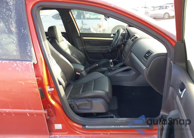 WVWGV91K97W174810: 44193399