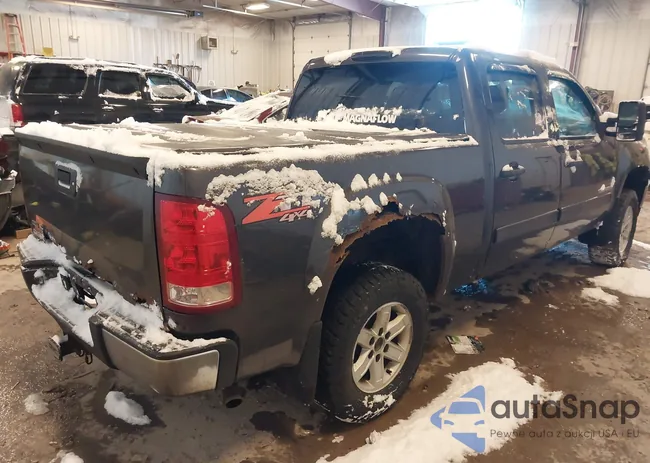 3GTRKVE34AG131785: 44193623