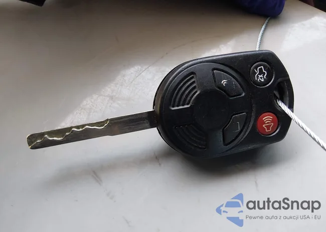 1FADP3F23JL287850: 44193653