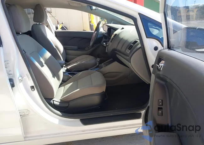 KNAFX4A63E5120608: 44193679