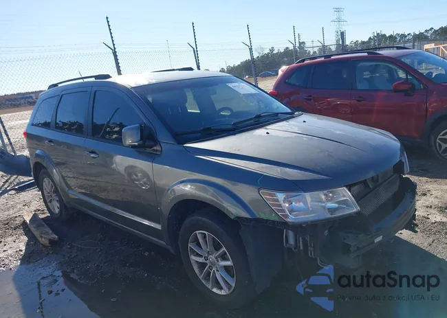 3C4PDCBG0DT552833: 44193711