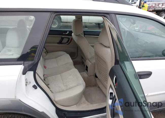 4S4BP61C657334494: 44193739