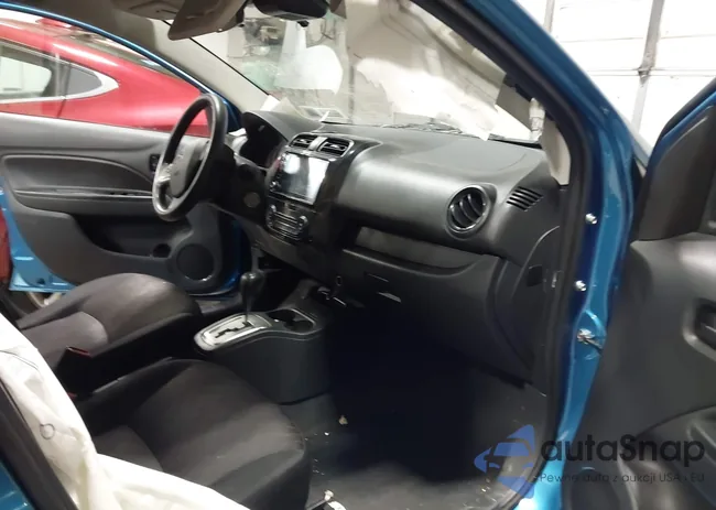 ML32AUHJ1RH002366: 44193746