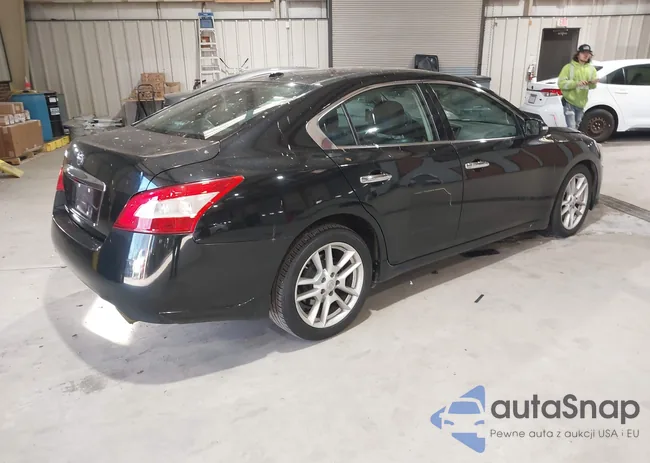 1N4AA51E19C843912: 44193803