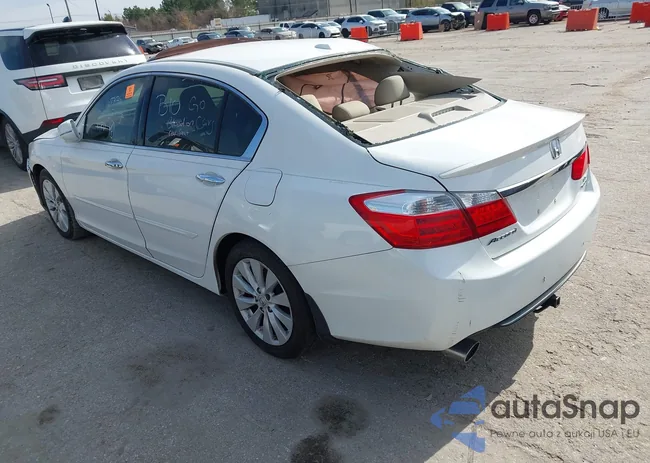 1HGCR3F94FA004082: 44193811