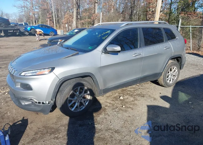 1C4PJLCS8FW783004: 44193845