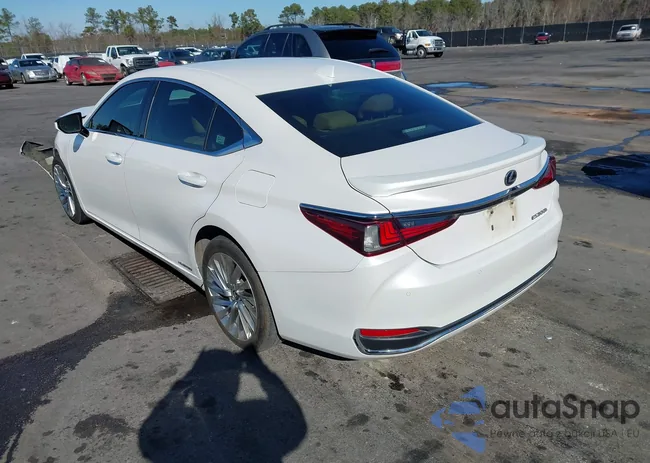 58AB21B13KU002128: 44193904