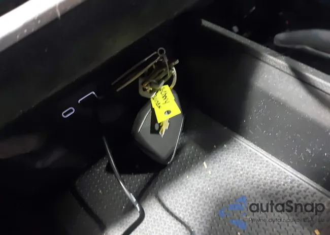 3GNAXUEV4KS524038: 44193942