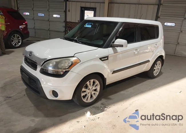 KNDJT2A53D7555667: 44193953