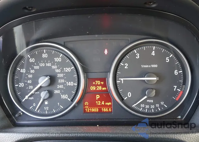 WBAPH5G56BNM82627: 44193967