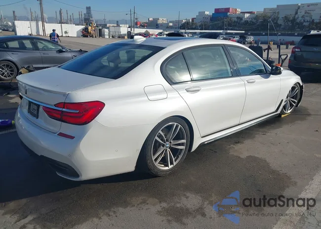 WBA7E2C5XJG742267: 44193984