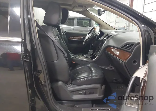 2LMDJ8JK7EBL06955: 44193003