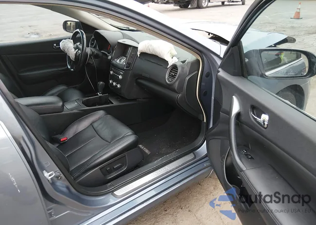 1N4AA5APXCC812294: 44193034