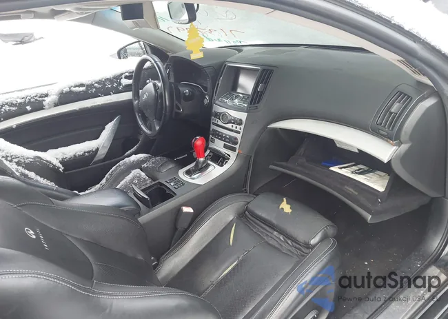 JNKCV64EX8M116011: 44193129