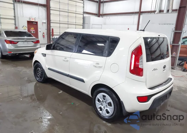 KNDJT2A5XD7518499: 44193152