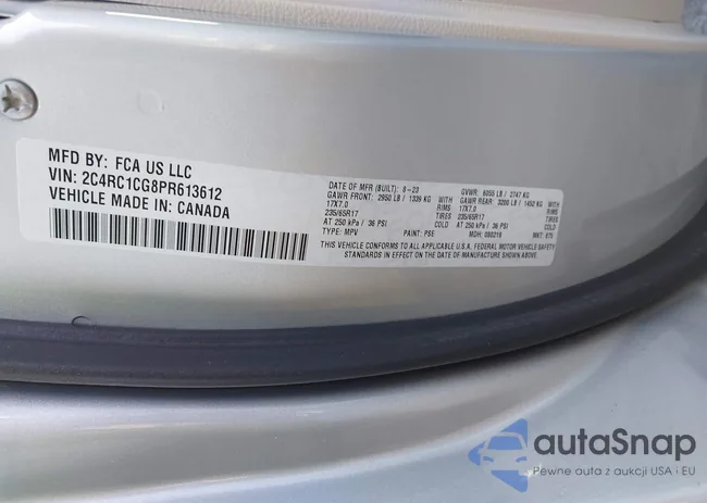 2C4RC1CG8PR613612: 44193181