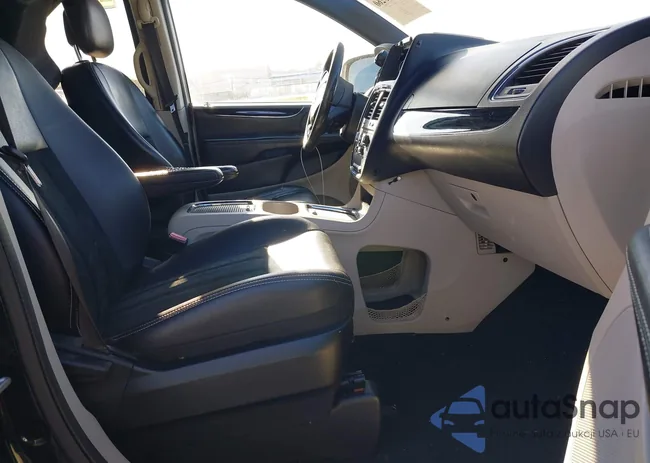 2C4RDGCG4HR711232: 44193260