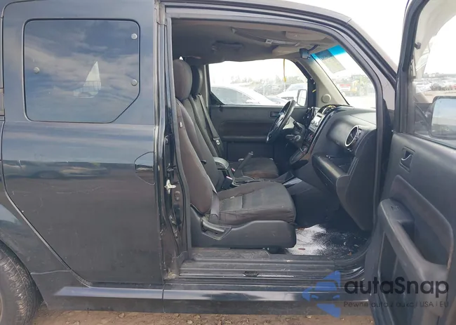 5J6YH18967L000608: 44193264