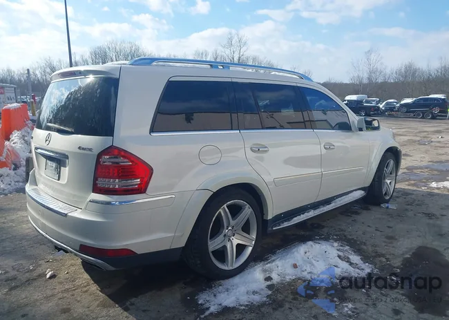 4JGBF8GE7BA697151: 44193272