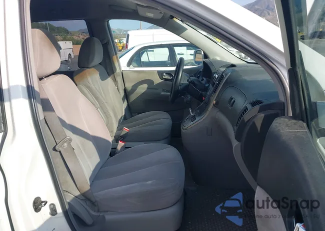 KNDMC233276016816: 44194454