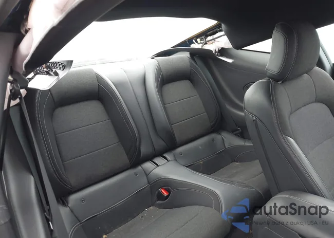 1FA6P8TH2R5137856: 44194490