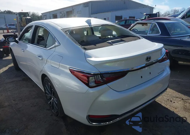 58ADA1C1XSU070744: 44194558