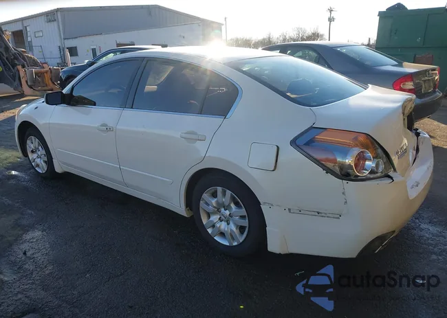 1N4AL2AP1AC187564: 44194574