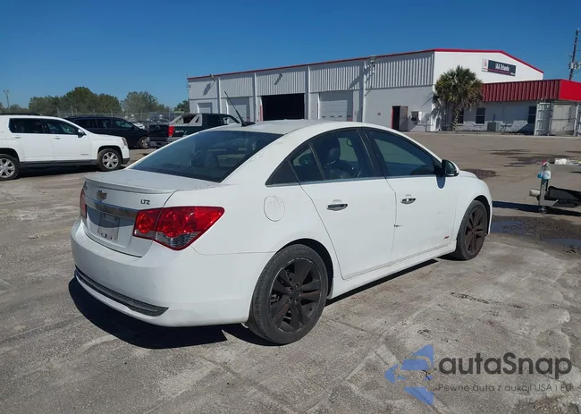 1G1PH5SC1C7151848: 44194581