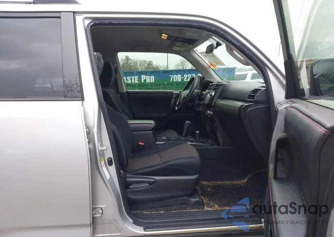 JTEBU5JR5E5151476: 44194591