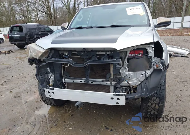 JTEBU5JR5E5151476: 44194591