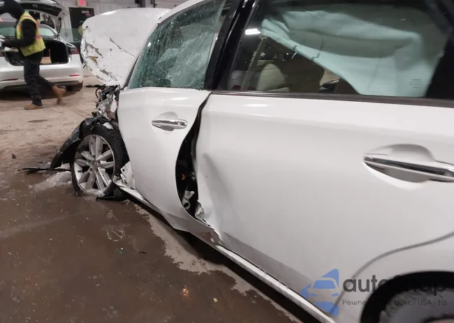 4T1BK1EB6EU133621: 44194593