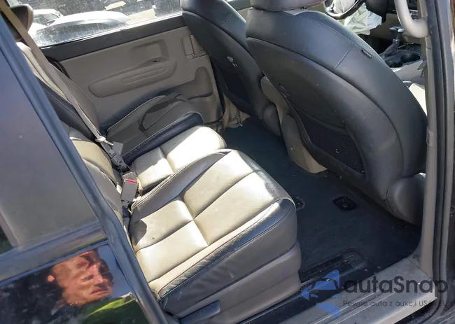 KNDMB5C14H6283752: 44194603