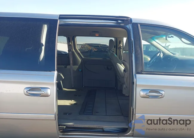 2D4GP44L76R746906: 44194663