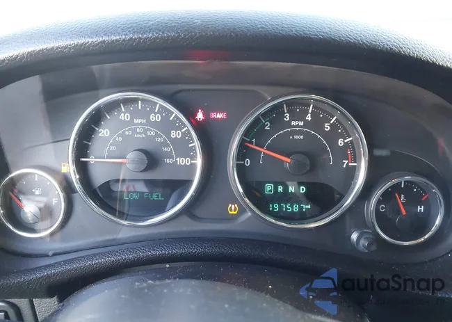 1C4BJWFG3FL649053: 44194695