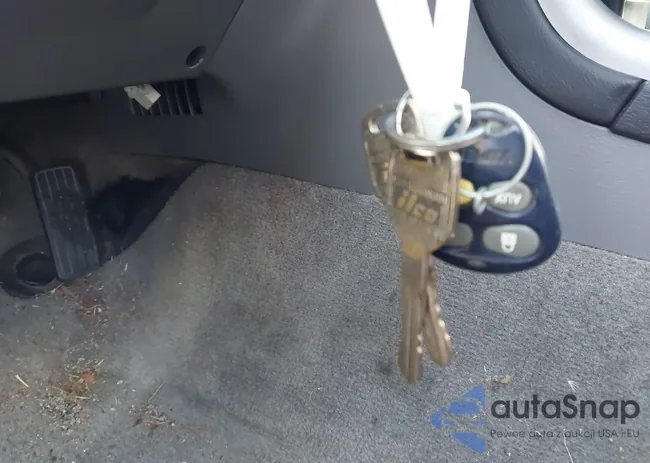 4S4BT62C937115813: 44194696