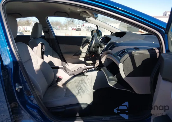 19XFB2F54FE051195: 44194737