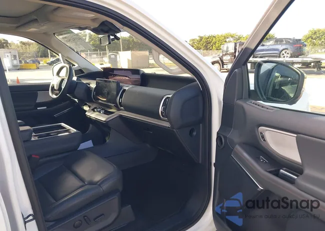 1FMJU1J86SEA29944: 44194750