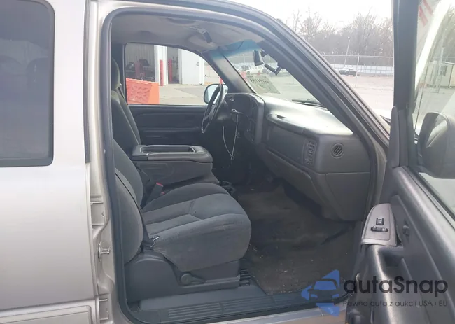 2GCEC13T041380931: 44194755