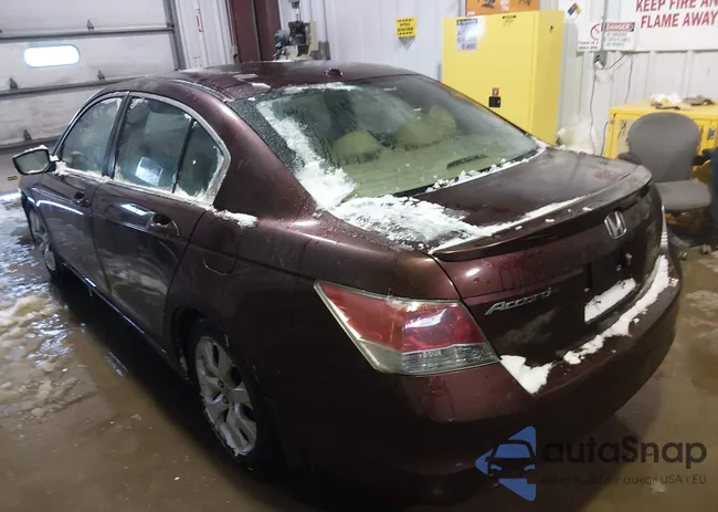 1HGCP2F81AA079810: 44194780