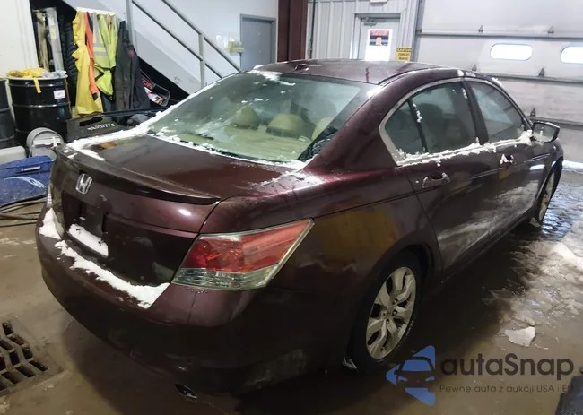 1HGCP2F81AA079810: 44194780