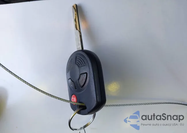 1FMCU0F73DUC16778: 44194803