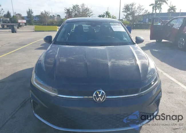 3VW7X7BU0SM030082: 44194804