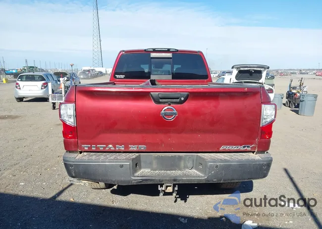 1N6BA1F4XGN515040: 44194806