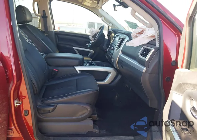 1N6BA1F4XGN515040: 44194806