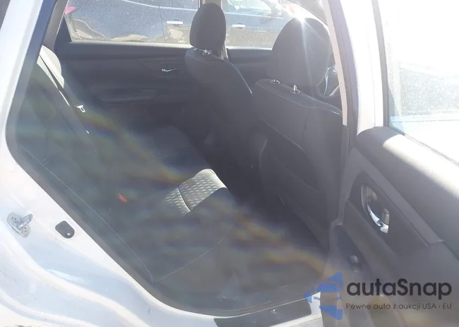 1N4AL3AP3HC128693: 44194884