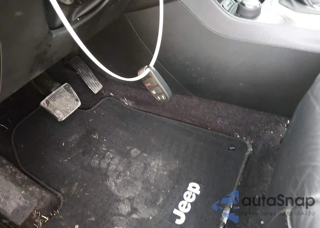 1C4PJMDSXHW651966: 44194975