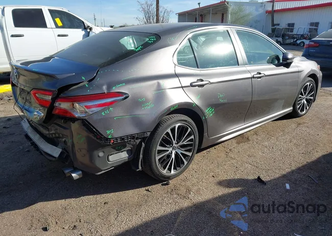 4T1B11HK9JU623642: 44194997