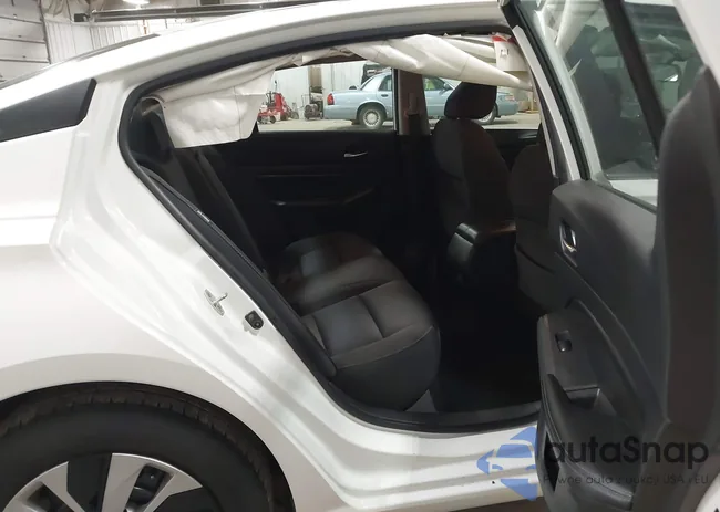 1N4BL4BV1LC133262: 44193999